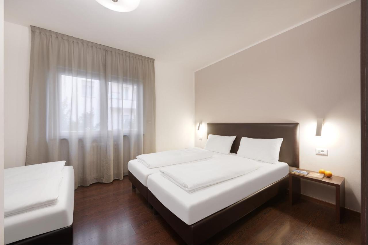 Hotel Asterix Болзано Екстериор снимка